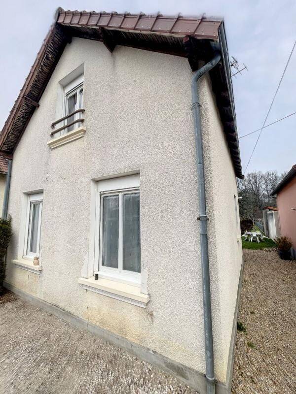 Maison 4 pièces 83 m² · à Chabris · 83 m² · 570 €