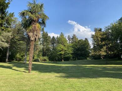 Château à vendre 2 900 000 € 22 pièces 9 chambres 1 050 m² 10 000 m² de terrain Tours 37000