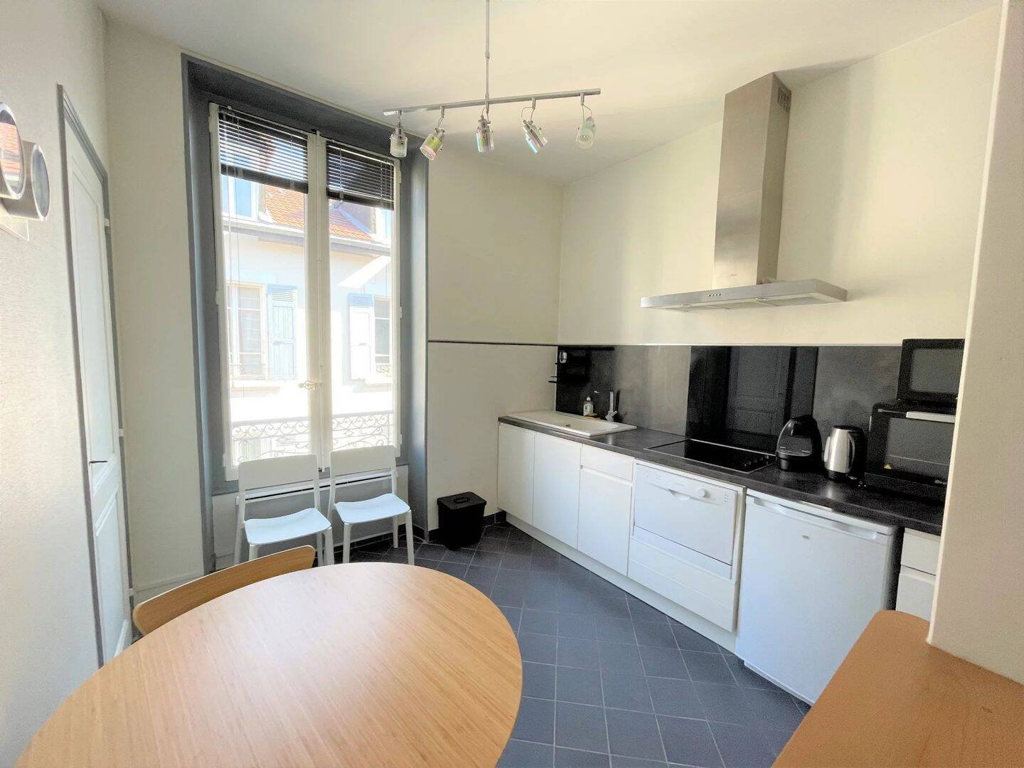 Appartement 2 pièces 33 m² · à Grenoble · 32,6 m² · 643 €