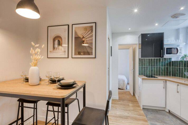 4 pièces 39 m² · à Paris 17ème Arrondissement · 39 m² · 689 €