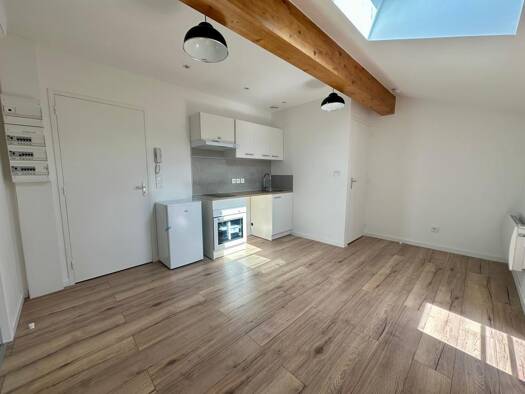 Appartement à louer 505 € 2 pièces 1 chambre 26,4 m² 2ème étage Sallèles-d'Aude 11590