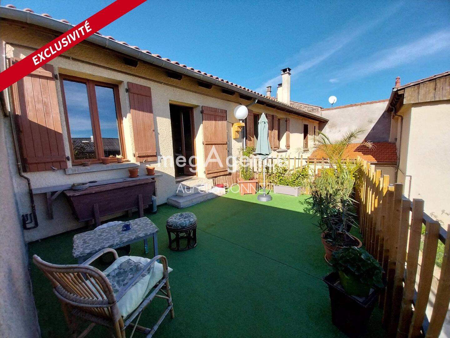 Maison 11 pièces 275 m² · à Lempdes-sur-Allagnon · 275 m² · 315 000 €