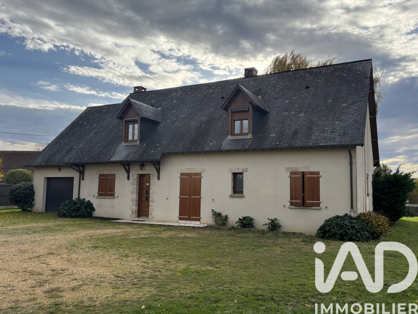 Maison 7 pièces 176 m² · à Teloché · 176 m² · 255 000 €