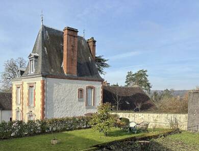 Hôtel particulier à vendre 424 000 € 8 pièces 158 m² 410 m² de terrain Bellême 61130
