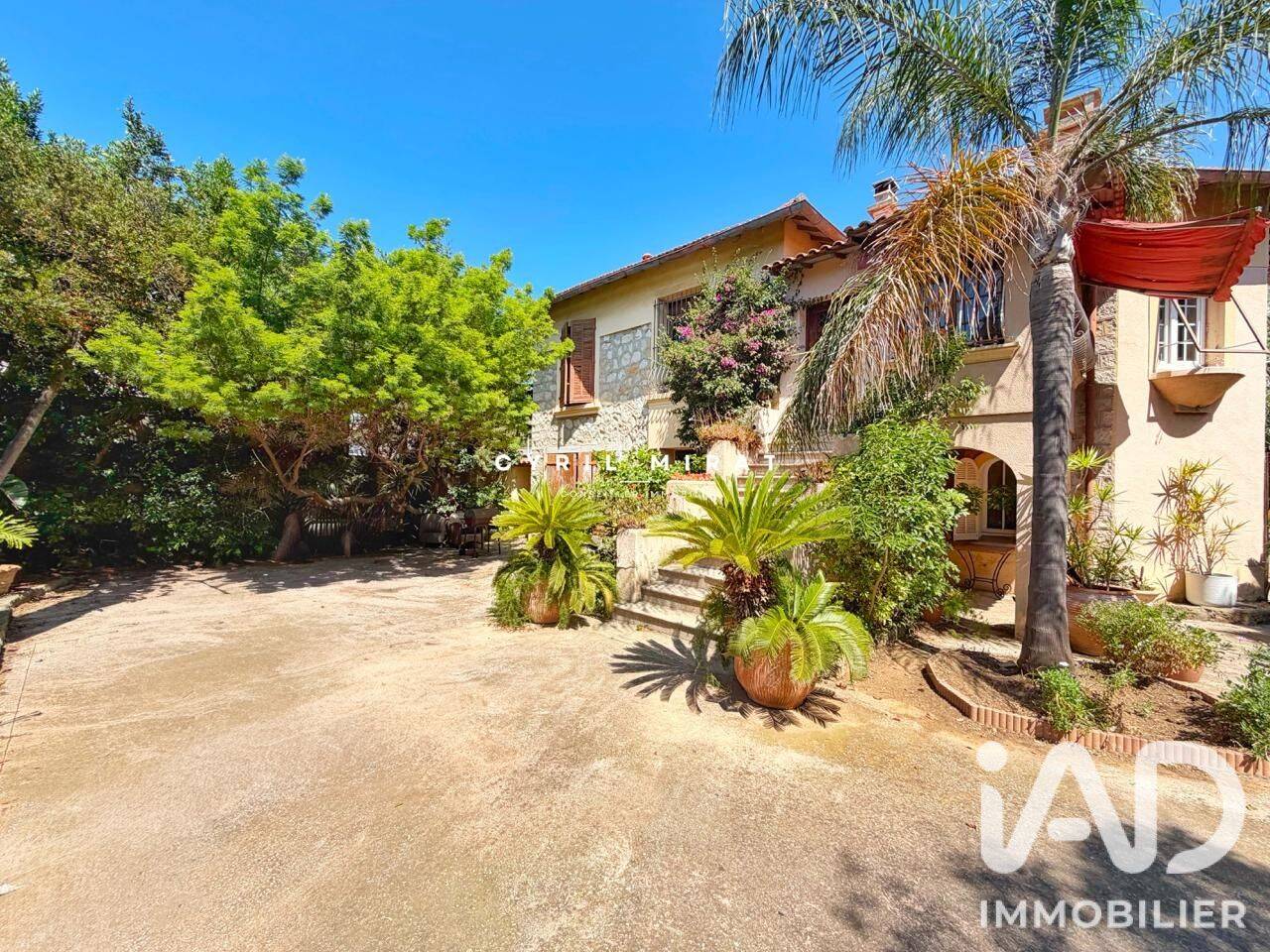 Maison 7 pièces 175 m² · à La Seyne-sur-Mer · 175 m² · 699 000 €