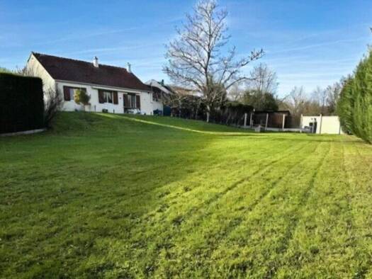 Maison à vendre 241 500 € 7 pièces 5 chambres 125 m² 1 018 m² de terrain Villeneuve-la-Guyard 89340