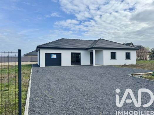 Maison de plain-pied à vendre 229 000 € 5 pièces 3 chambres 110 m² 950 m² de terrain Haudrecy 08090