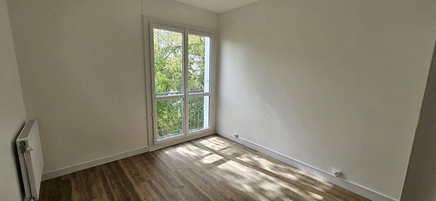 Appartement 3 pièces 75 m² · à Cognac · 75 m² · 670 €/mois