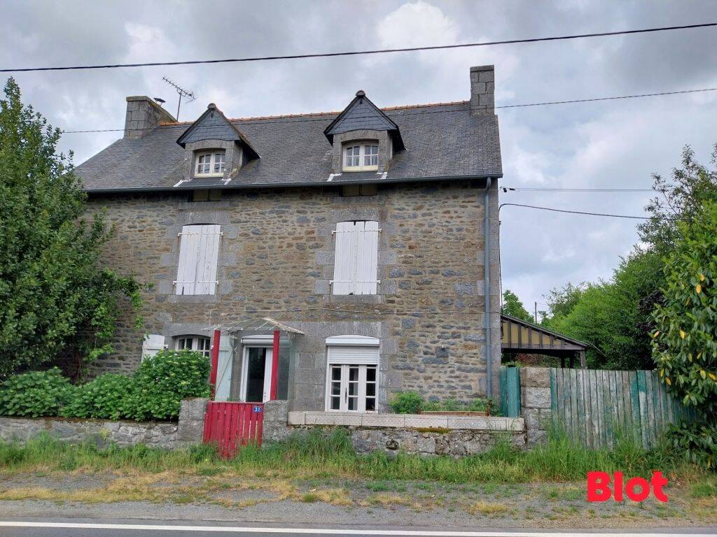 Maison 8 pièces 135 m² · à Mesnil-Roc'H · 134,5 m² · 129 900 €