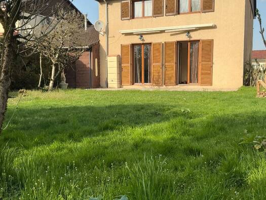 Maison à vendre 229 000 € 5 pièces 4 chambres 104 m² 570 m² de terrain Croix Blanche-Près de Brou-Alagnier-Dîmes-Sardières Bourg-en-Bresse 01000