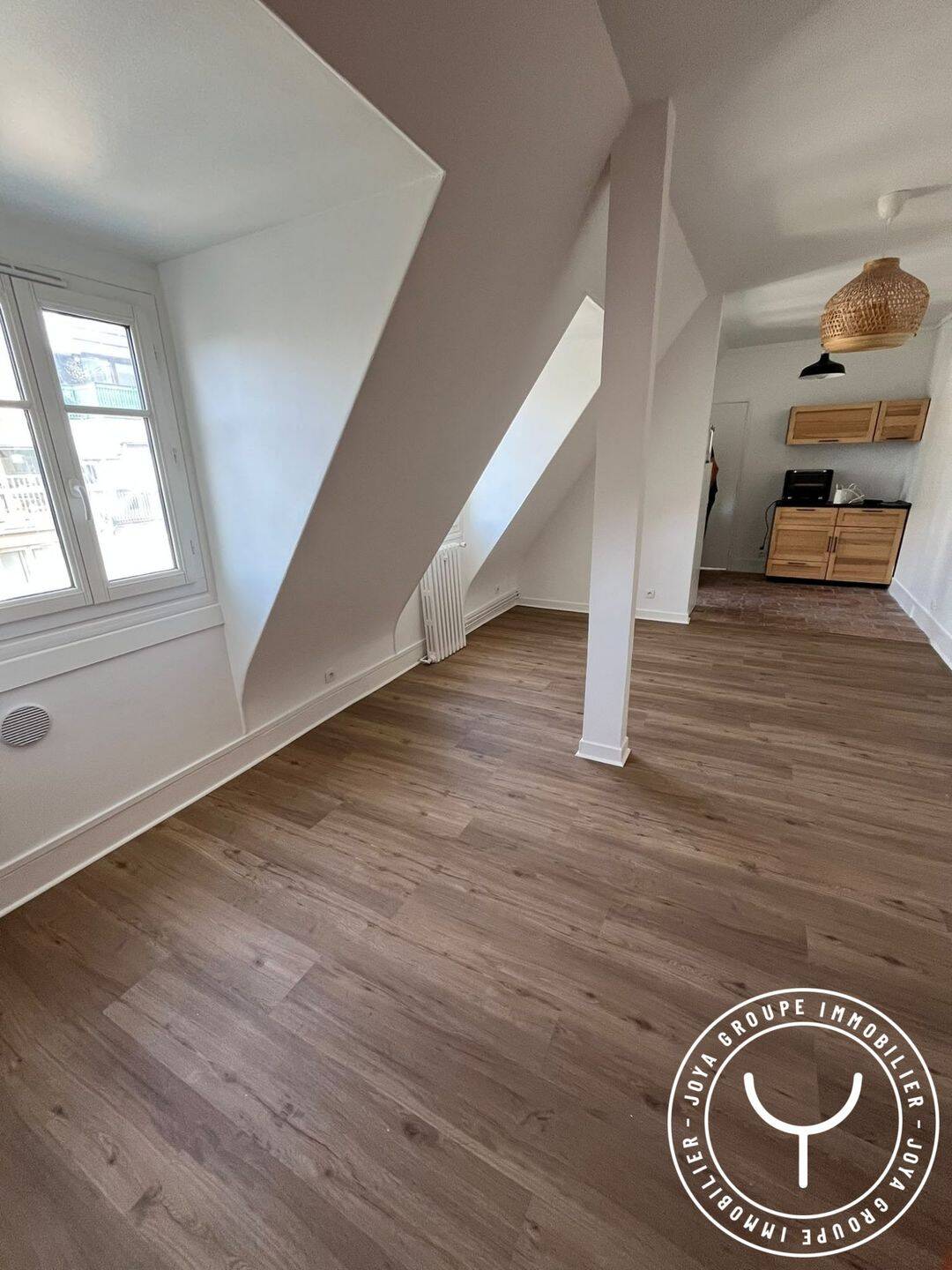 Appartement 2 pièces 33 m² · à Paris 16ème Arrondissement · 32,9 m² · 1 350 €