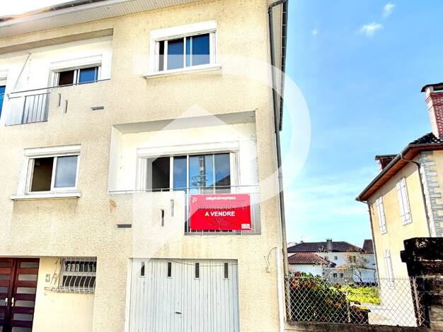 Triplex à vendre 155 500 € 5 pièces 4 chambres 80 m² Étage 1/2 Artix 64170