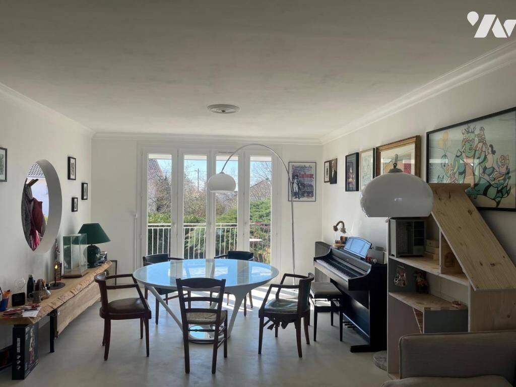 Maison 100 m² · à Crissey · 100 m² · 950 €