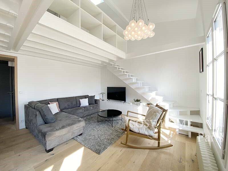 Duplex à louer 2950 € 2 950 € /mois charges comprises Investissez dans l’immobilier 4 pièces • 3 chambres • 75 m² • Étage 5/5 Pereire-Malesherbes, Paris 17ème arrondissement (75017) 14 T3b 20 31 53 5 de plus Calculer un temps de trajet Pour aller au travail, à l’école, ... - photo 1