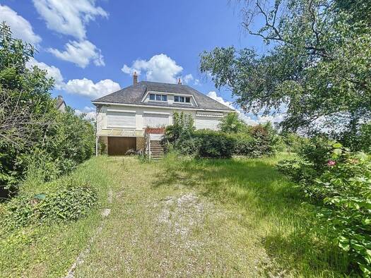 Maison à vendre 281 520 € 7 pièces 5 chambres 162 m² 2 050 m² de terrain Saint-Benoît-sur-Loire 45730