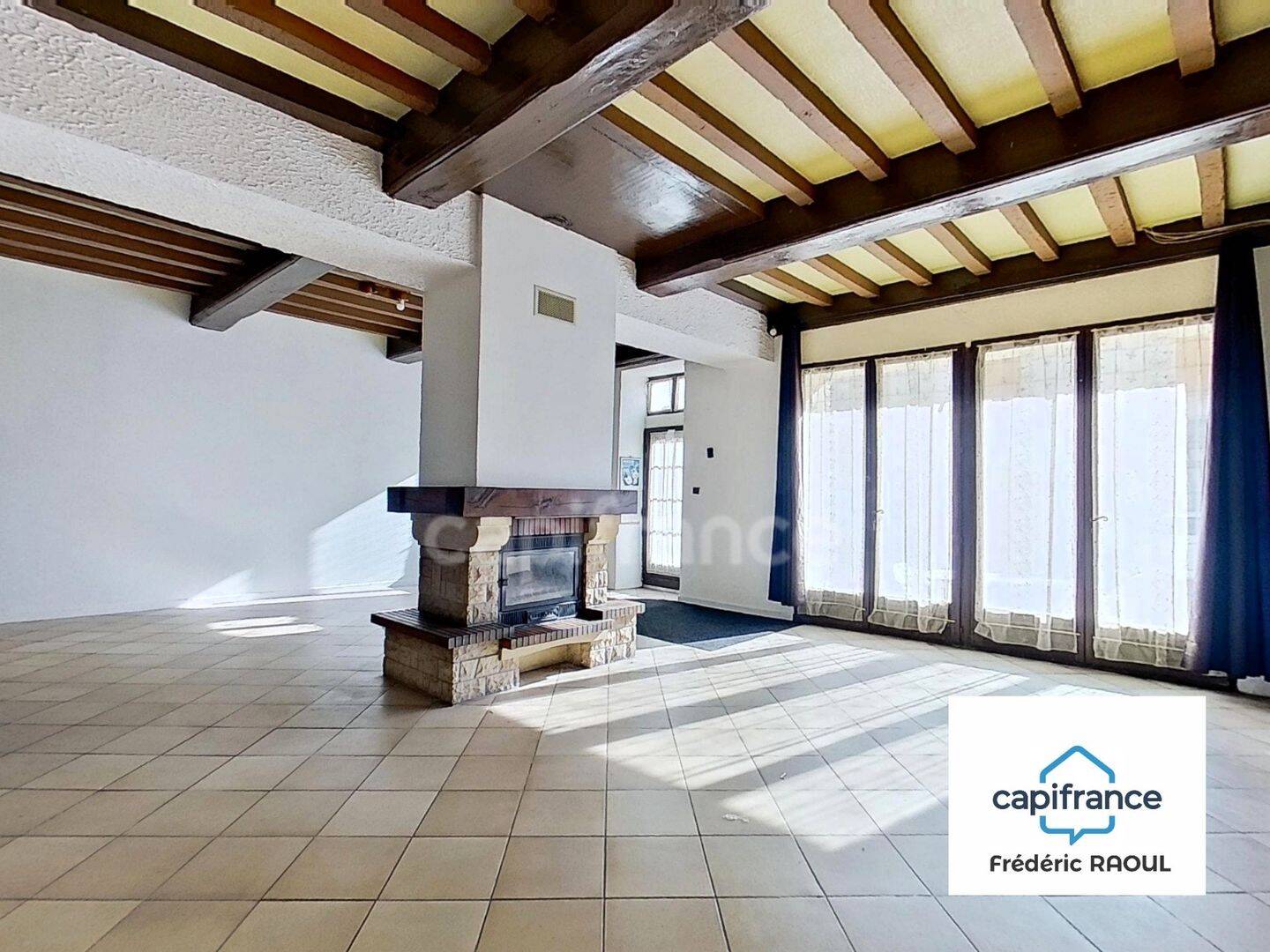 Maison 5 pièces 136 m² · à Til-Châtel · 136 m² · 85 000 €