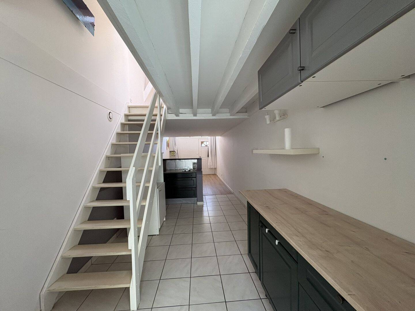 Appartement 2 pièces 43 m² · à Fontaines-sur-Saône · 43,1 m² · 570 €