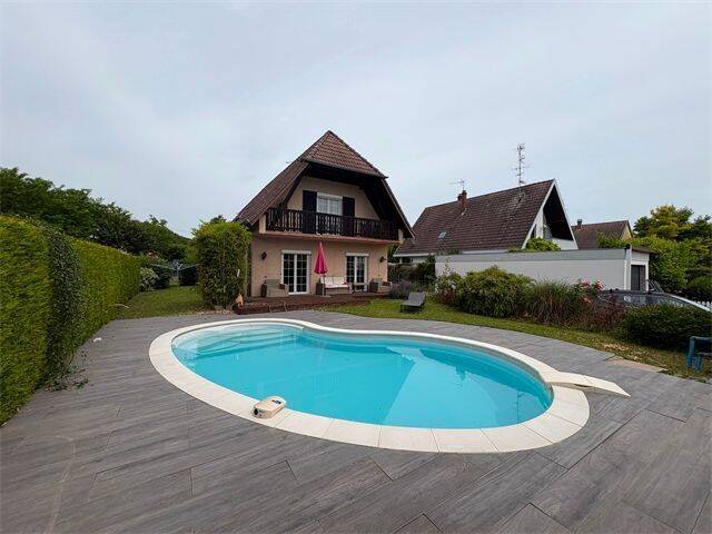 Maison 4 pièces 128 m² · à Blotzheim · 128 m² · 1 900 €/mois