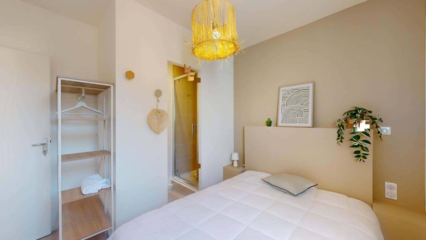 1 pièce 15 m² · à Dijon · 15 m² · 400 €