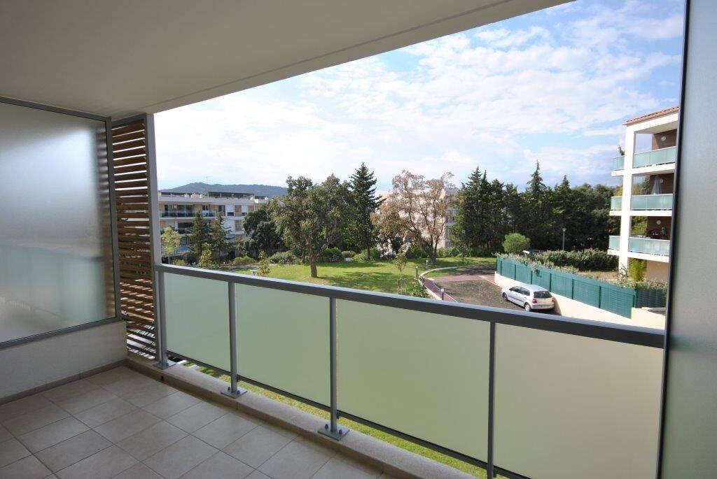 Appartement 1 pièce 26 m² · à Le Cannet · 26 m² · 634 €