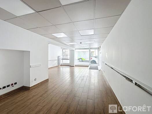 Local commercial à vendre 187 000 € 71 m² de surface de vente Lormoy Saint-Michel-sur-Orge 91240