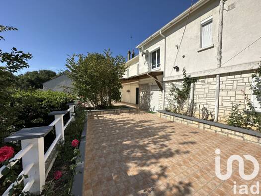 Maison à vendre 158 000 € 7 pièces 5 chambres 145 m² 1 700 m² de terrain Courronne Issoudun 36100