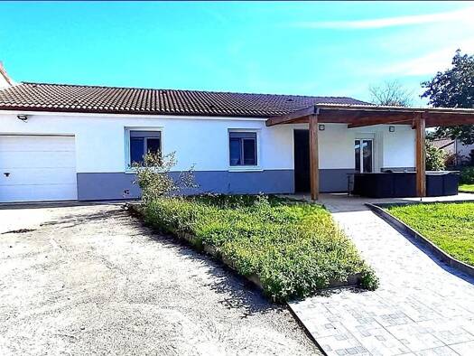 Maison à vendre 292 000 € 4 pièces 3 chambres 92 m² 601 m² de terrain Nord Condat-sur-Vienne 87920