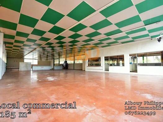 Espace bureau en viager 115 000 € 1 185 m² de bureaux Salles-Curan 12410