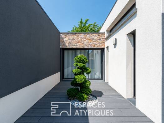 Maison de plain-pied à vendre 1 199 000 € 9 pièces 5 chambres 227 m² 1 320 m² de terrain Est Bruz 35170