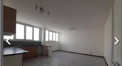 Loft à louer 900 € 4 pièces 90 m² RDC Berriat-Ampere Grenoble 38000