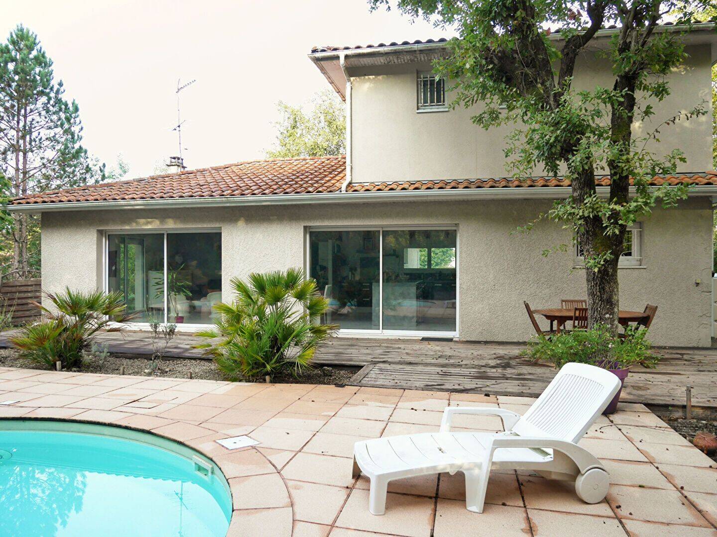 Maison 6 pièces 130 m² · à Cestas · 130 m² · 490 000 €