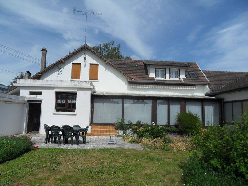 Maison 6 pièces 130 m² · à Margny-lès-Compiègne · 130 m² · 365 000 €