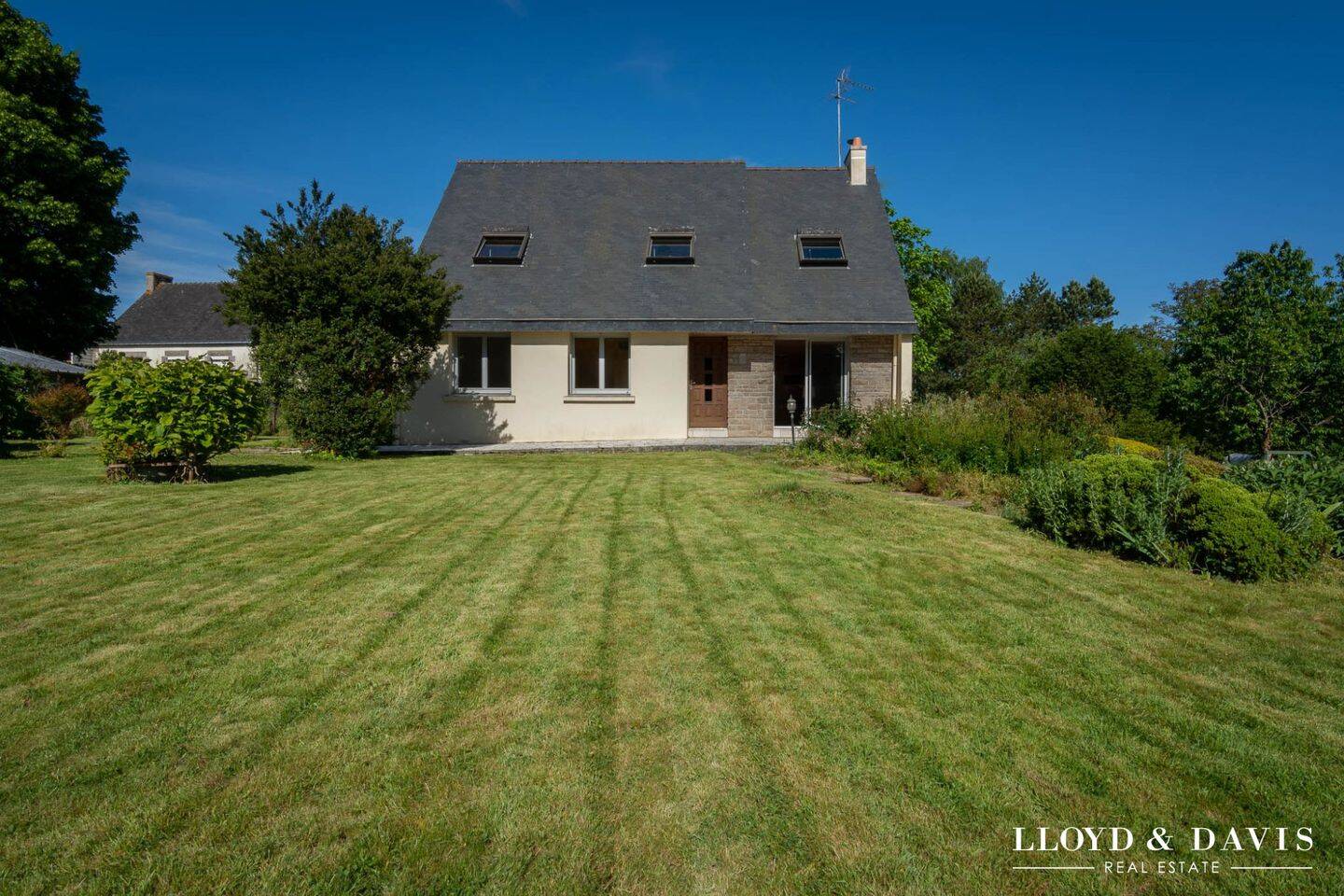 Maison 5 pièces 97 m² · à Saint-Barthélemy · 97 m² · 218 500 €