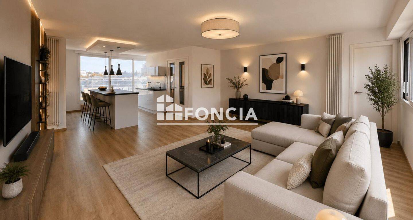 Appartement 5 pièces 131 m² · à La Roche-sur-Yon · 131,2 m² · 354 500 €