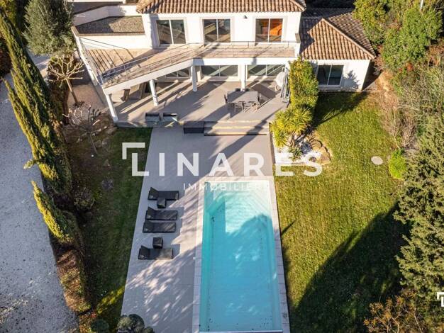 Villa à vendre 1 250 000 € 5 pièces 3 chambres 226 m² 2 300 m² de terrain Les Accates Marseille 11ème arrondissement 13011