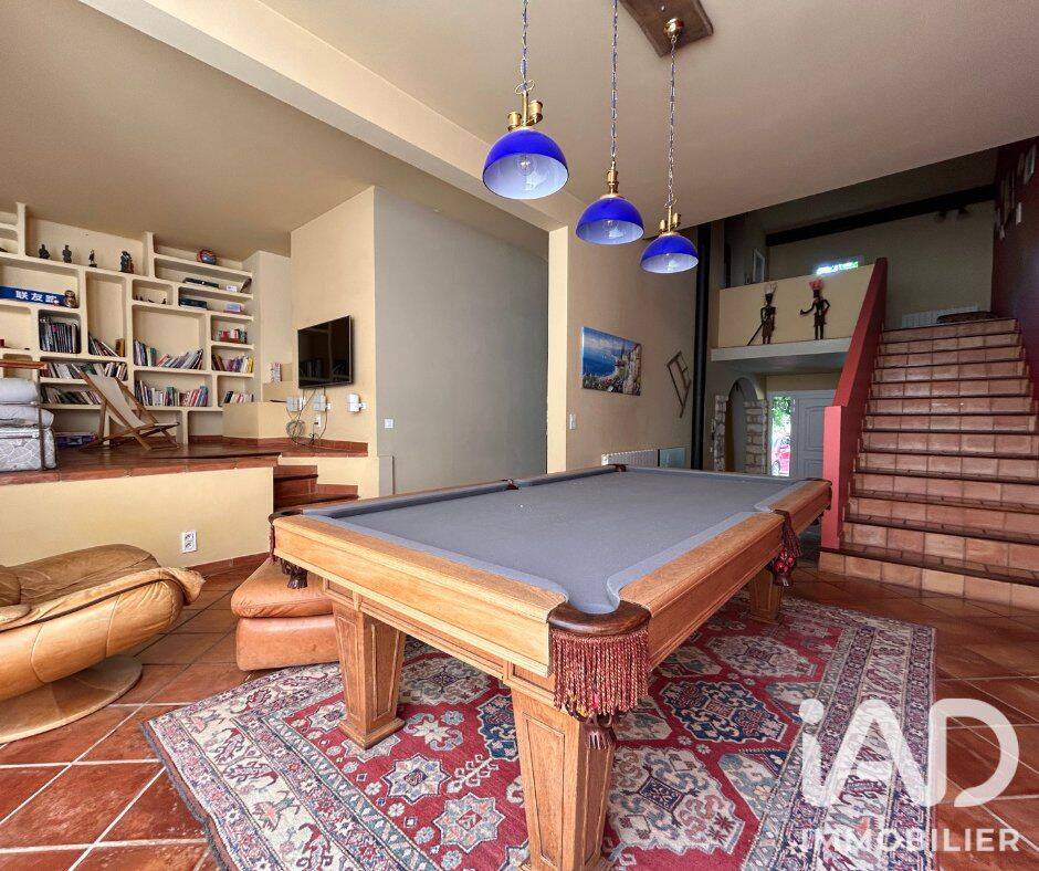 Maison 5 pièces 165 m² · à Saze · 165 m² · 379 000 €