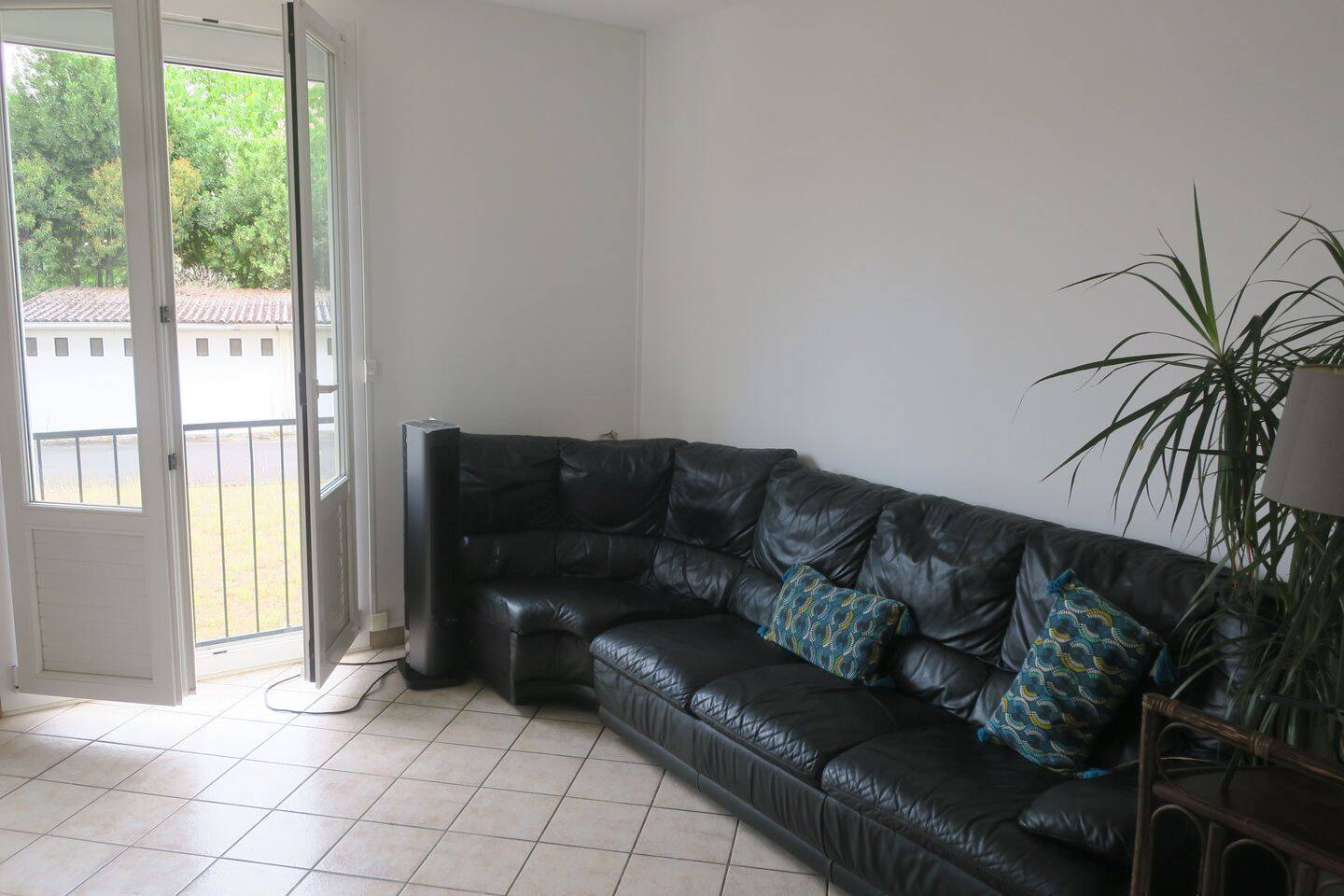Appartement 3 pièces 67 m² · à Bègles · 67 m² · 350 €/mois
