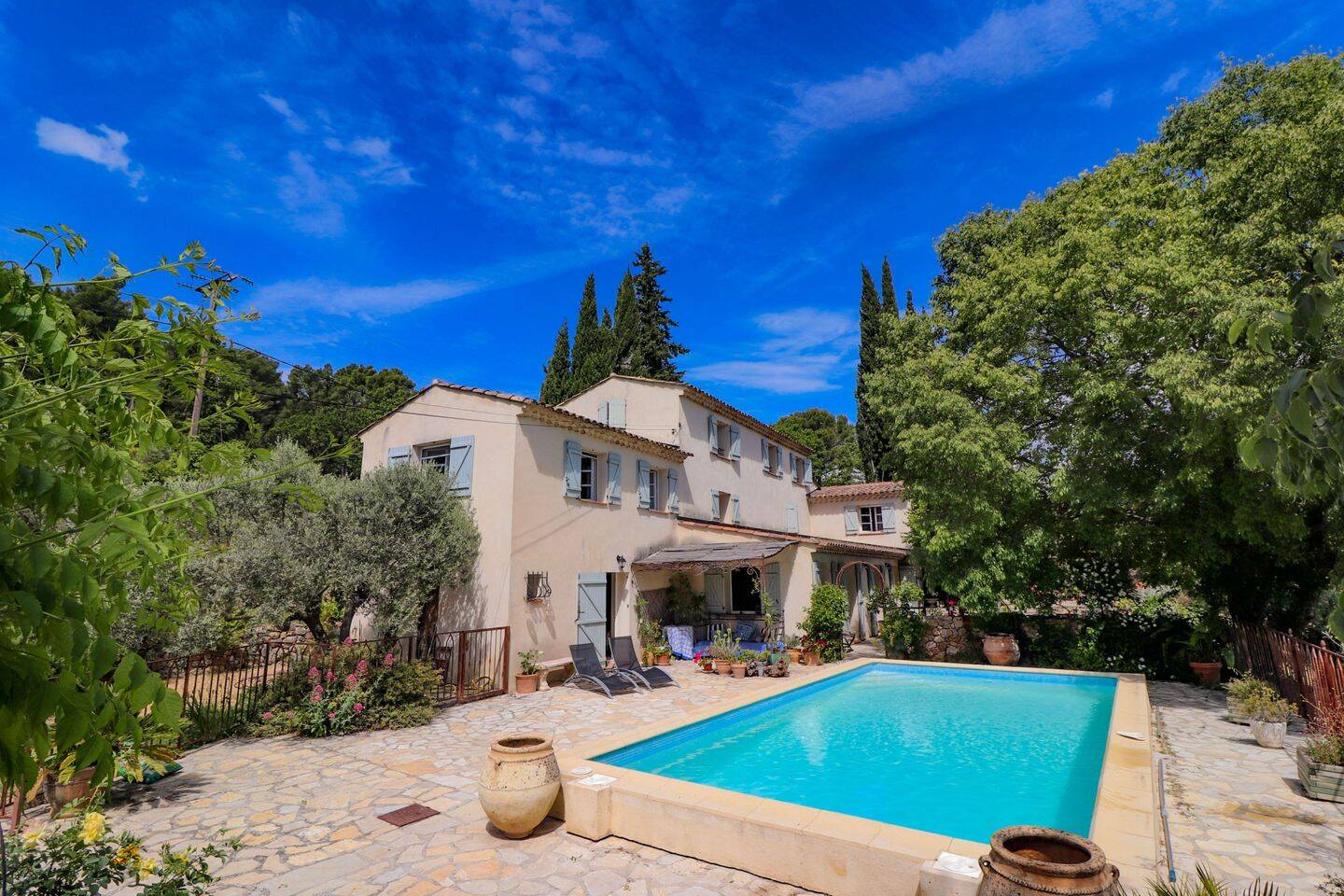 Maison 9 pièces 222 m² · à Flayosc · 222 m² · 950 000 €