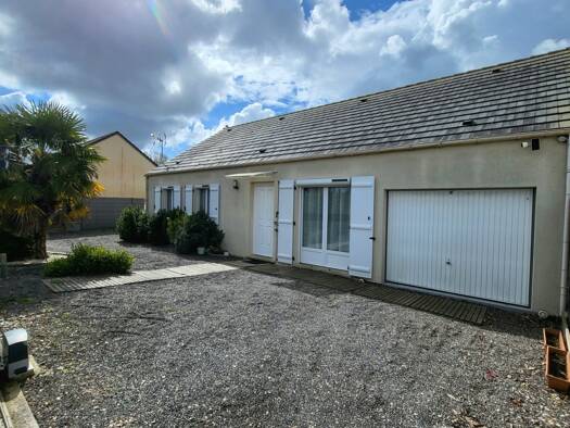 Maison de plain-pied à vendre 229 600 € 6 pièces 3 chambres 92 m² 827 m² de terrain La Forêt-du-Parc 27220