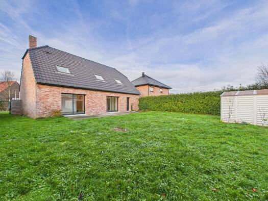 Pavillon à vendre 347 000 € 7 pièces 4 chambres 150 m² 525 m² de terrain Saint Saulve Saint-Saulve 59880