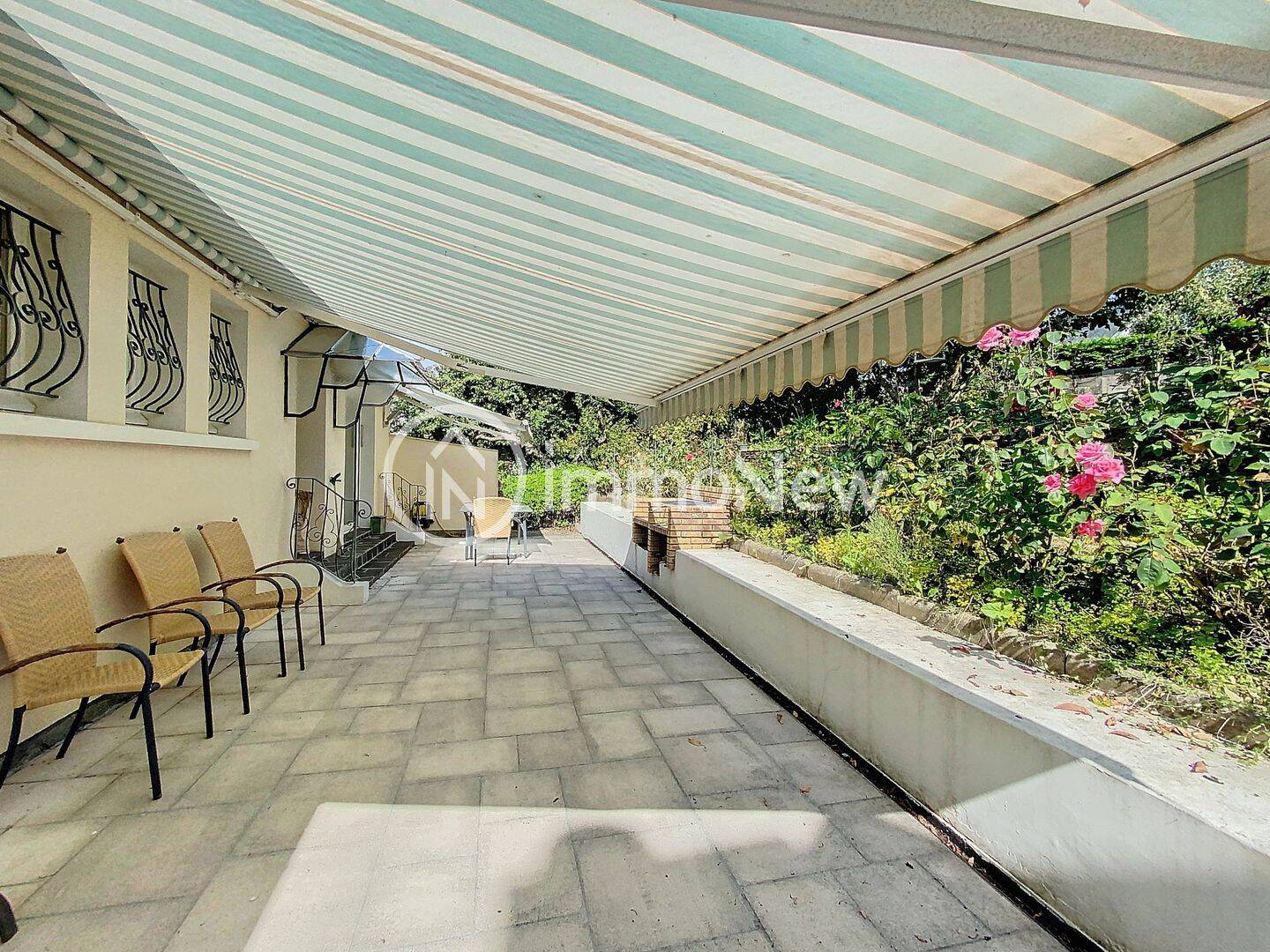 Maison 6 pièces 126 m² · à Donville-les-Bains · 126 m² · 395 500 €