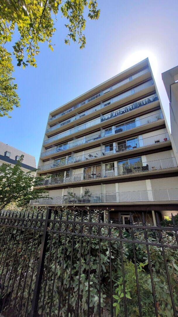 Appartement 1 pièce 26 m² · à La Garenne-Colombes · 25,7 m² · 935 €