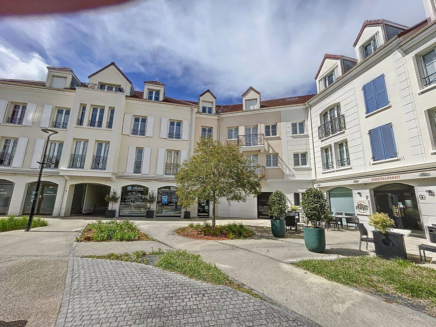 Appartement 1 pièce 22 m² · à Voisins-le-Bretonneux · 22,1 m² · 635 €