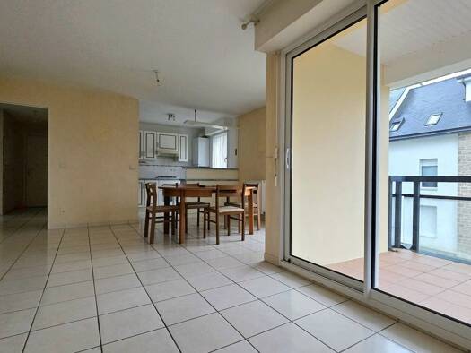 Appartement à vendre 285 000 € 3 pièces 2 chambres 66 m² Étage 2/3 Zone Industrielle du Prat Vannes 56000
