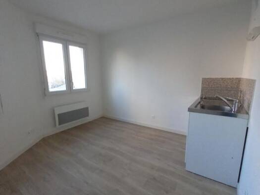 Studio à louer 499 € 1 pièce 20 m² Étage 3/4 dès le 04/06/2026 Montrapon - Montboucons Besançon 25000