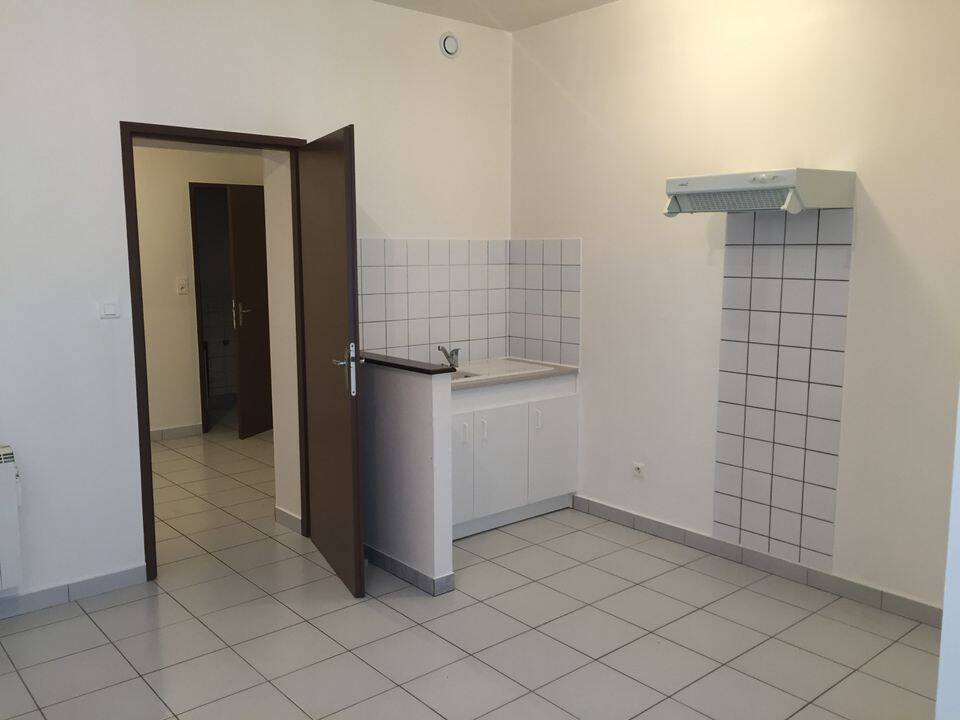 Appartement 2 pièces 27 m² · à Sochaux · 27 m² · 380 €