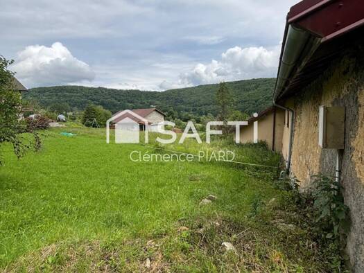 Maison à vendre 65 000 € 4 pièces 3 chambres 160 m² 760 m² de terrain Leschères 39170