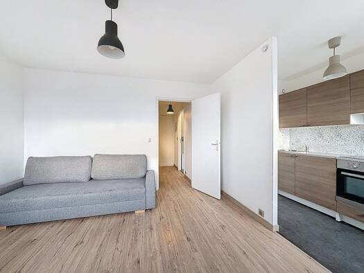 Appartement à vendre 115 000 € 1 pièce 28 m² Étage 9/10 Saint-Ouen-l'Aumône 95310