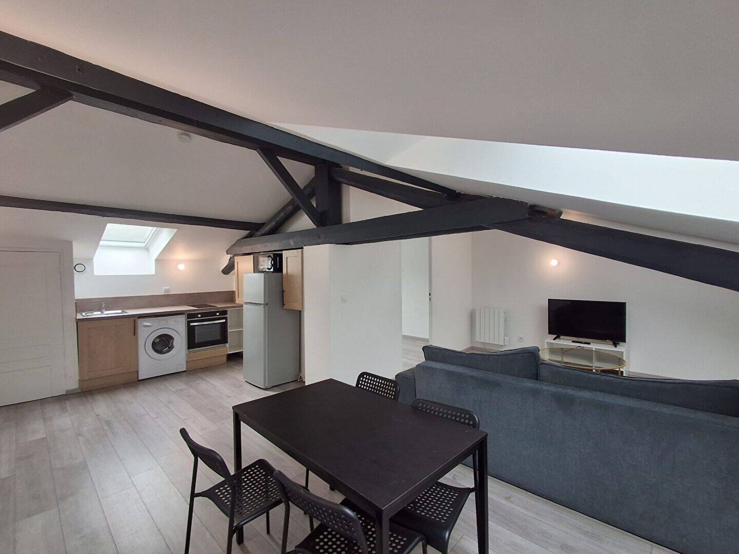 Appartement 2 pièces 33 m² · à Saint-Étienne · 33 m² · 500 €