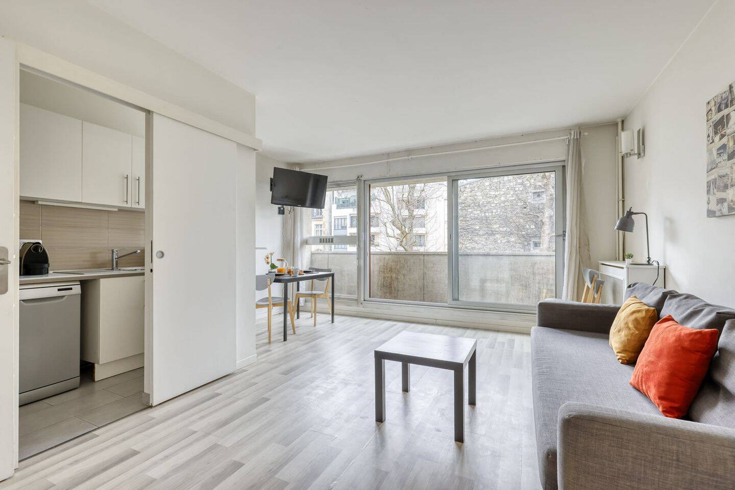 Appartement 1 pièce 32 m² · à Paris 16ème Arrondissement · 32 m² · 2 304 €/mois